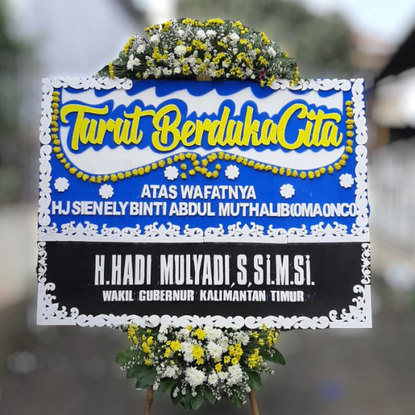 Karangan Bunga Duka Cita petuk barunai